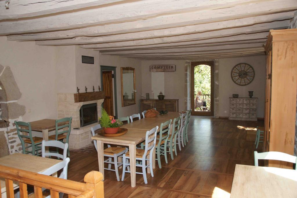 Mas Del Lum Bed & Breakfast Boussac  Exterior photo